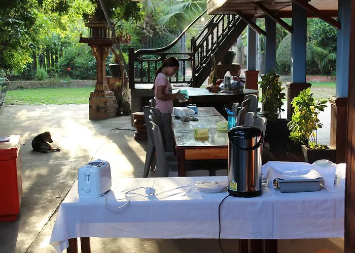 Yi Family * Siem Reap